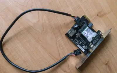 GIGABYTE GC-WB1733D-I - Wi-Fi síťová karta / Bluetooth V5