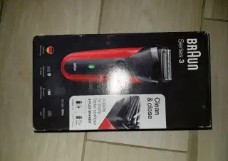 Holící strojek Braun series 3