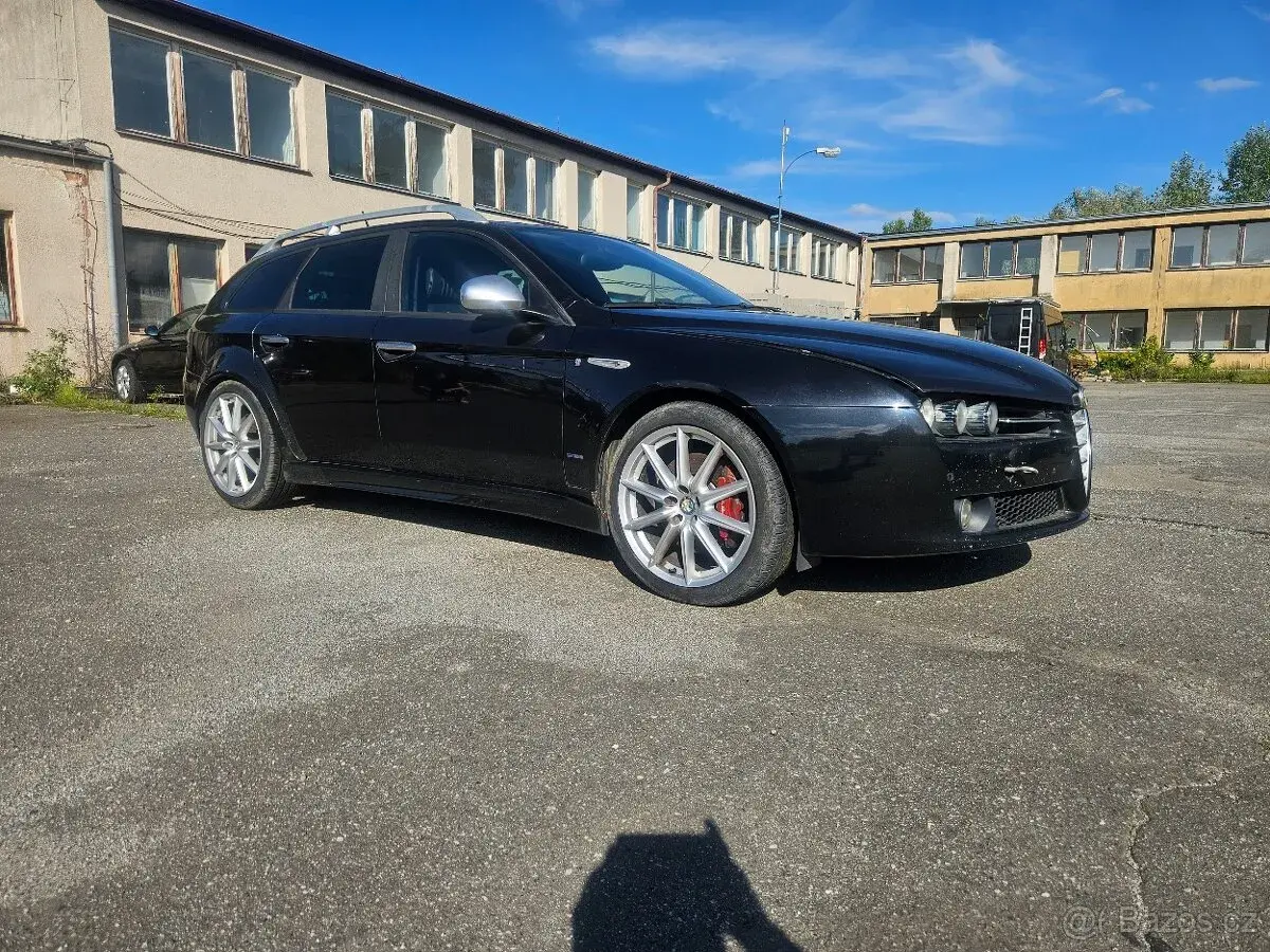 Alfa Romeo 159