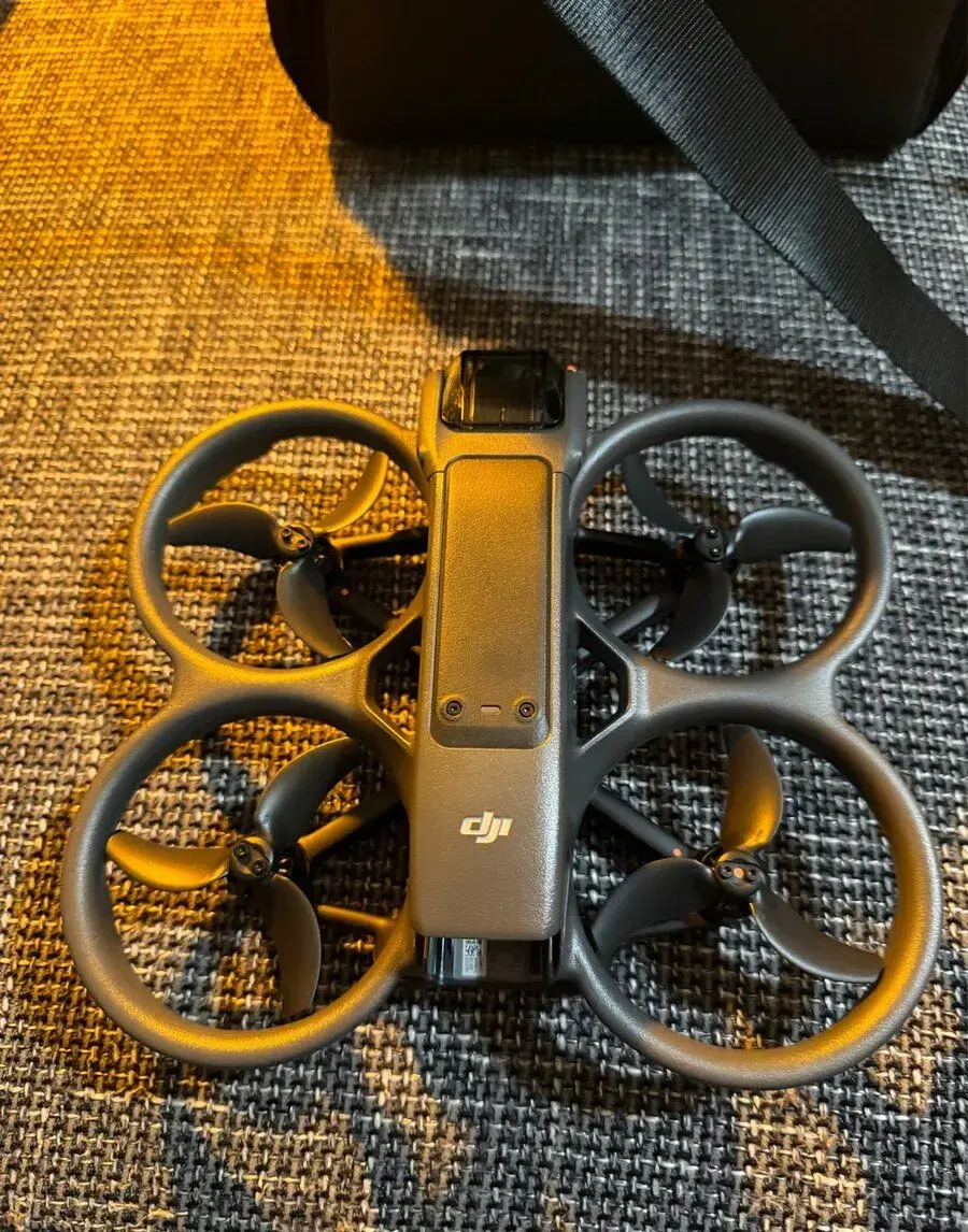 Dji Avata 2 + RC 3 + Dji care 2 roky