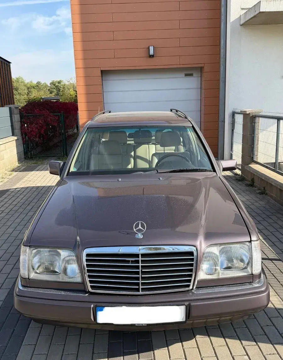 E300 T 4matic - S124/W124