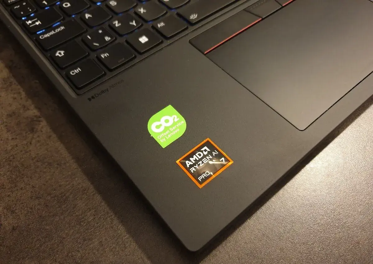 Lenovo P16s G.4 NOVÝ KOMPLET ZÁRUKA 4/29 64GB RAM