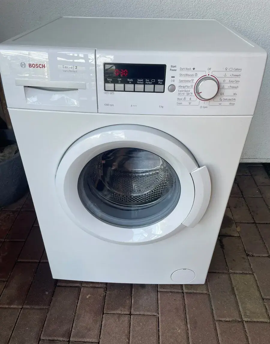 Pračka Bosch WAB20262BY/32. A+++ Na 6kg/ 1000 ot/min.