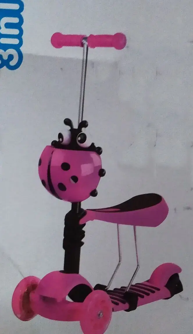 Tříkolová balanční koloběžka a odrážedlo