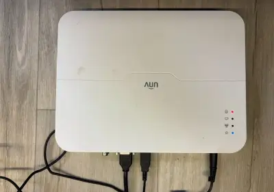 Uniview (UNV) NVR301-08L-P8, 8kanálový NVR s 8× PoE - heslo
