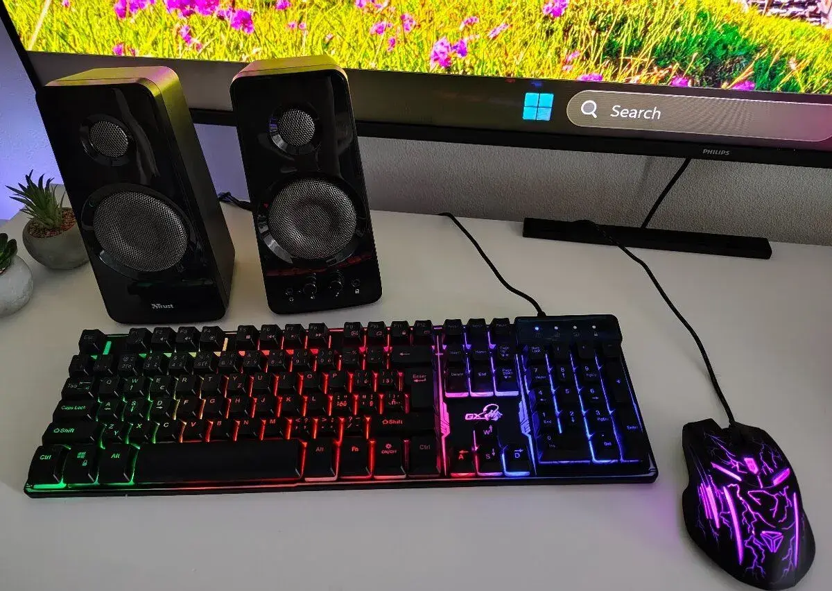 Herní klávesnice, PC reproduktory