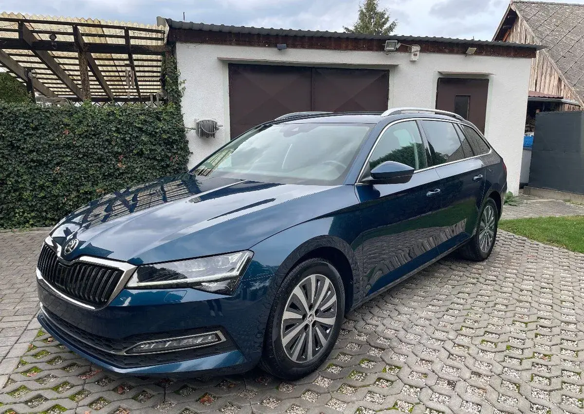 Škoda Superb – 2024, 206 000 km