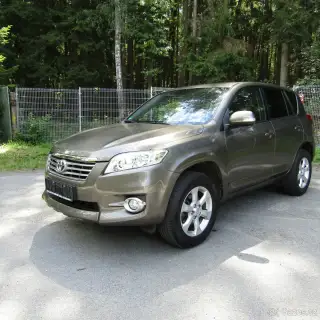 Toyota RAV4 – 155 554 km