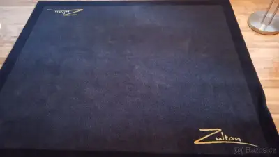 Protiskluzový, protihlukový koberec pod bicí Zultan