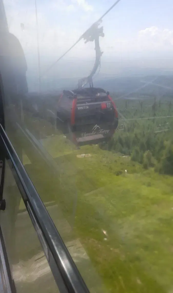 Cesta lanovkou na Lomnický štít na otáčku z Pardubic