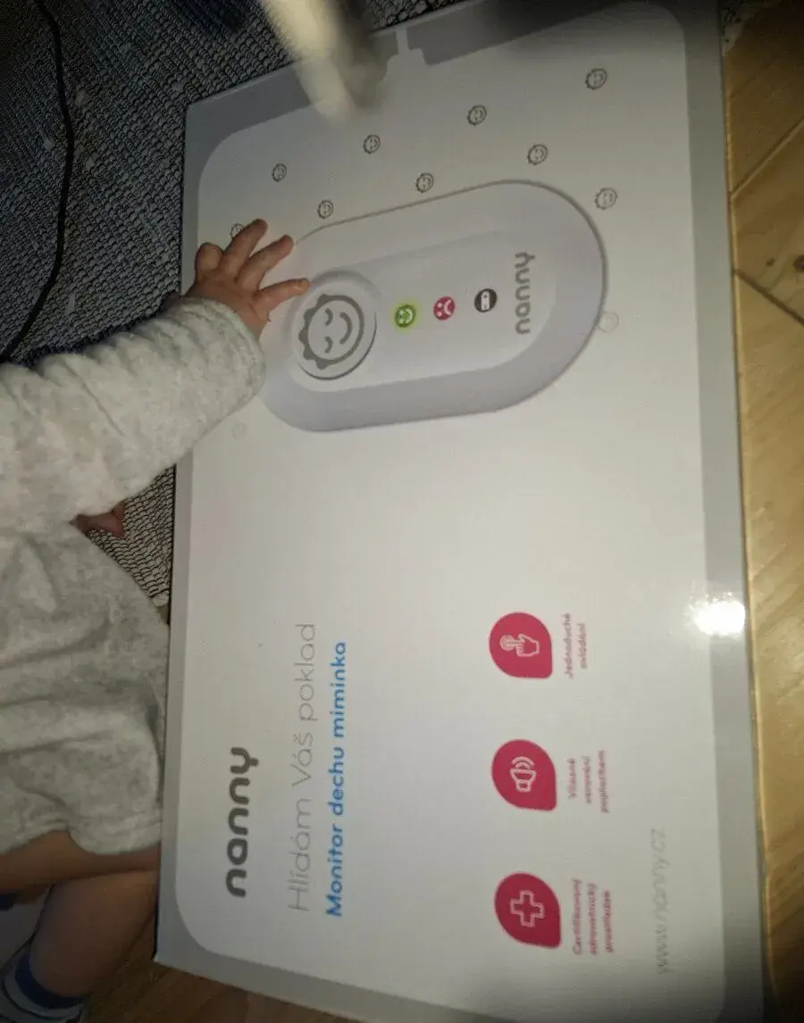 Monitor dechu Nový