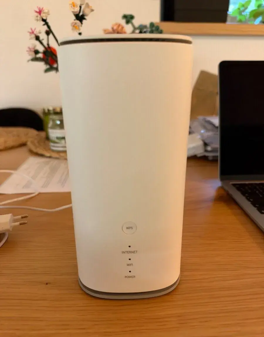 Vodafone GigaCube 5G – ZTE MC888 Ultra – stav zánovní