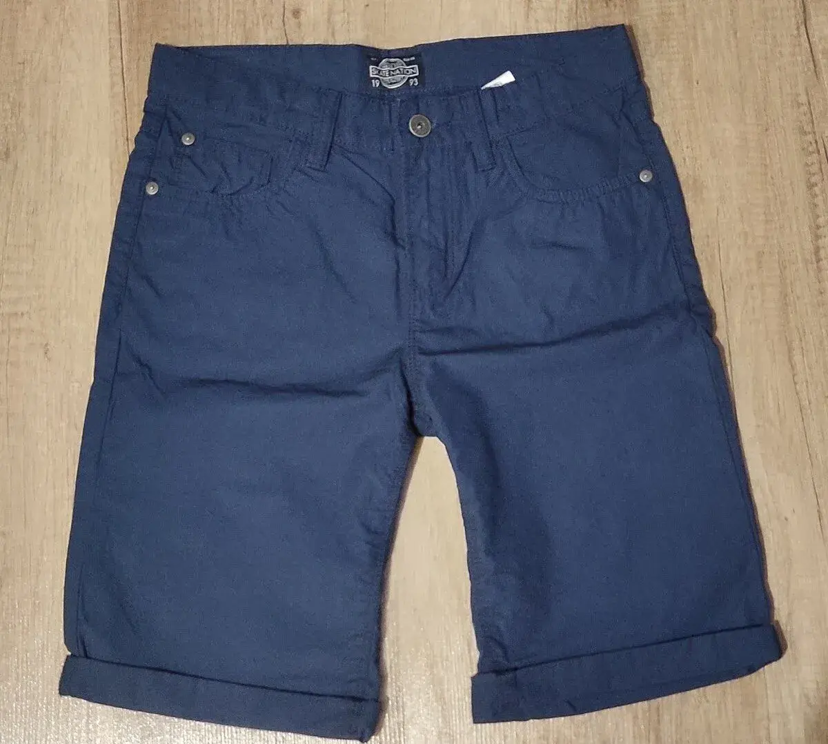 Nové kraťasy zn. C&A vel. 152