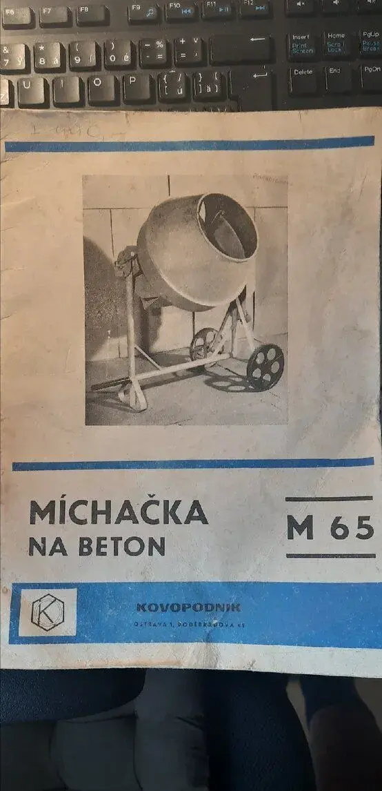 Stavební míchačka na beton M65