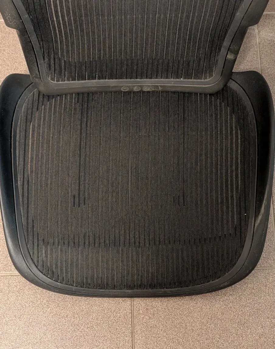 Herman Miller Aeron Classic C — sedák zánovní