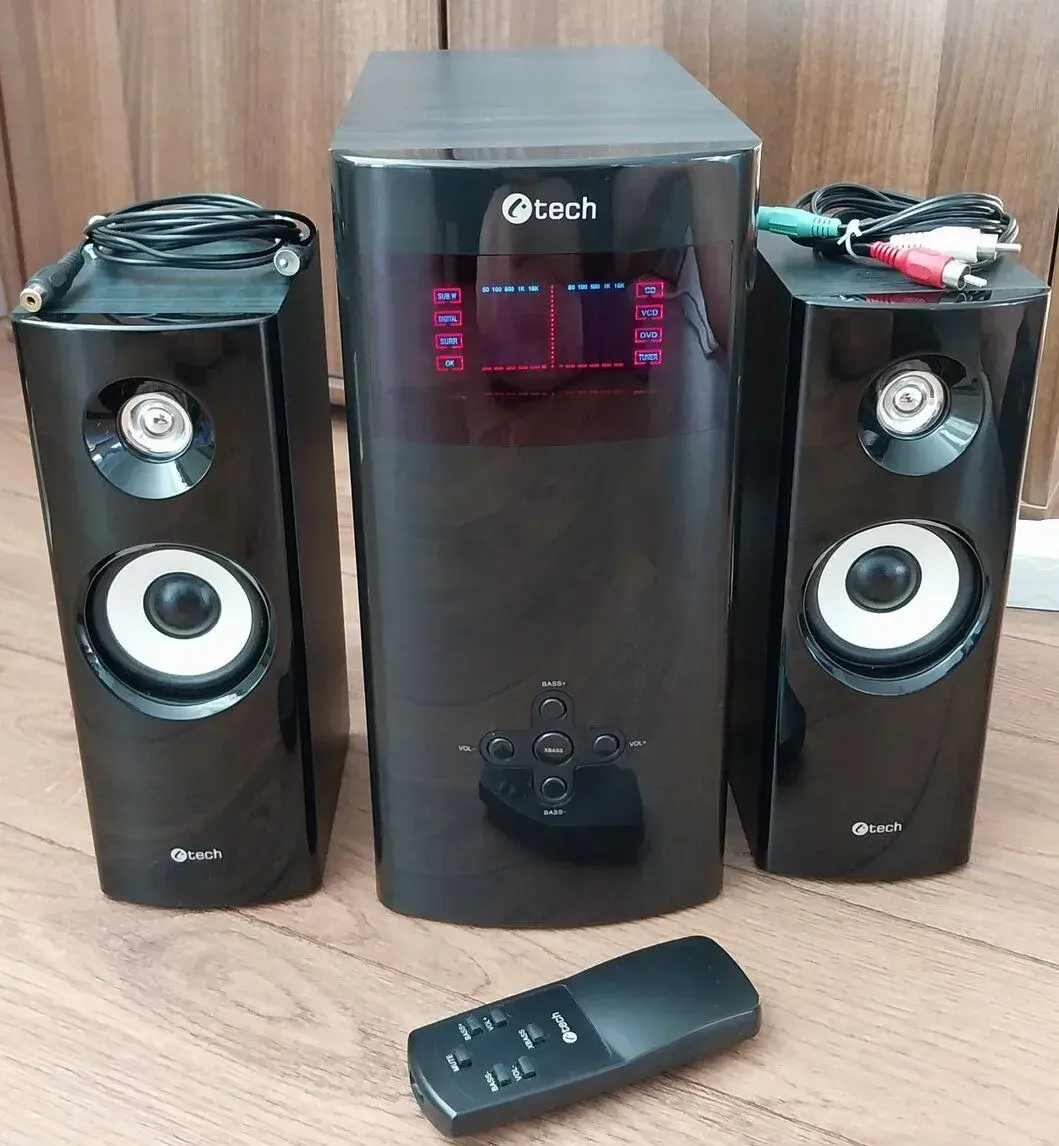 Reproduktory k PC Multimedia Speaker 2.1 system