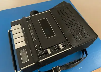 Kazetový magnetofon Loewe Optacord 451