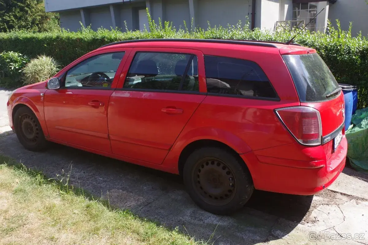 Opel Astra1.9 – 2006, 417 505 km