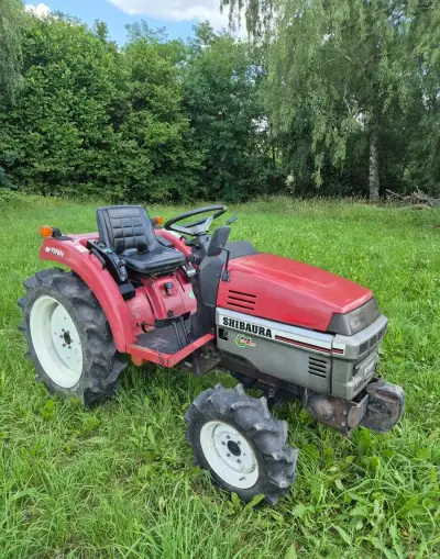 Shibaura P185F 4x4