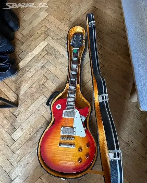 Epiphone Les Paul Standard (2009) + vintage kufr