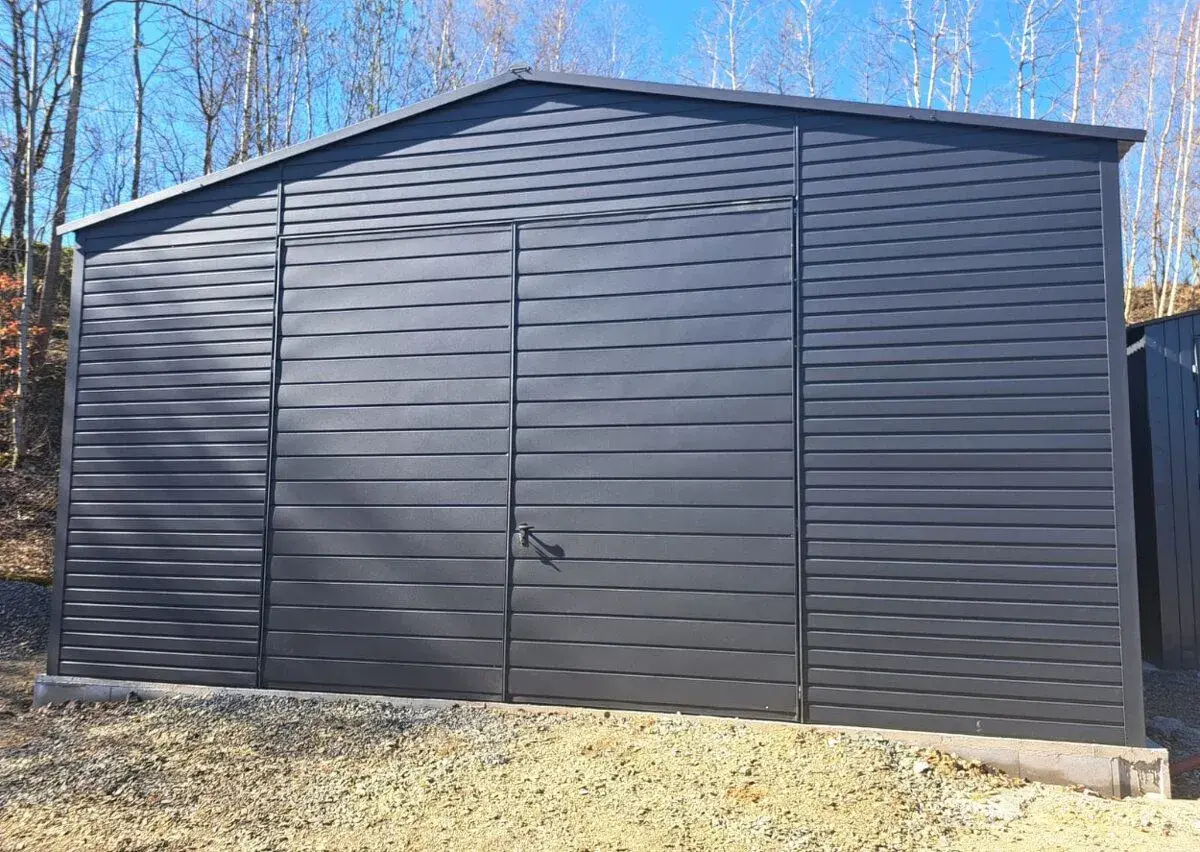 Plechová hala 8x12m