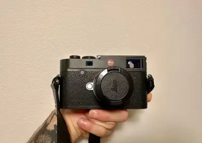 Leica M10