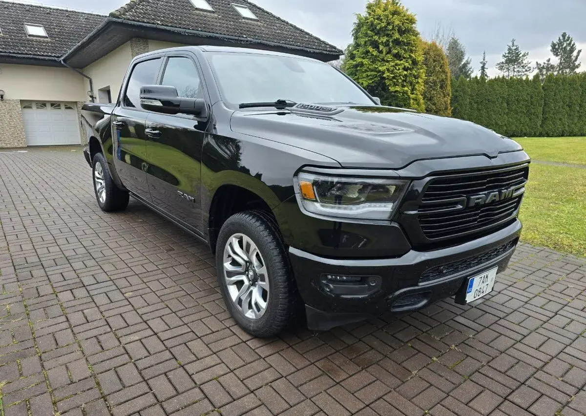 Dodge RAM – 2018, 361 000 km