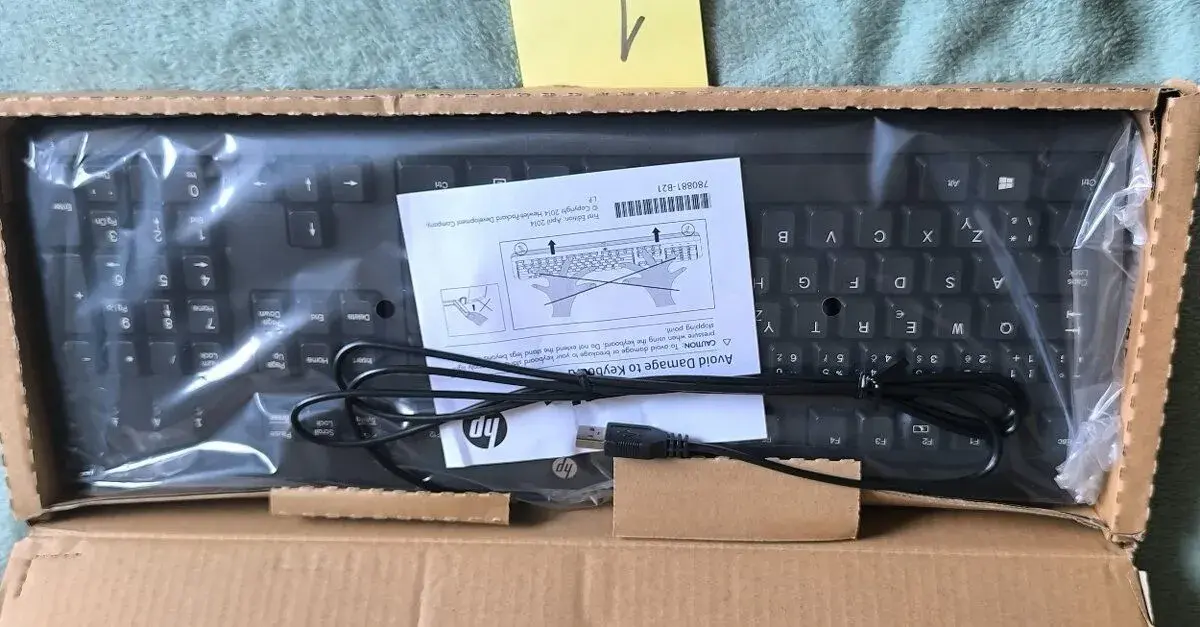 Nová USB klávesnice HP K1500 (CZ rozložení) – V krabici