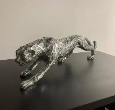 Stříbrný leopard