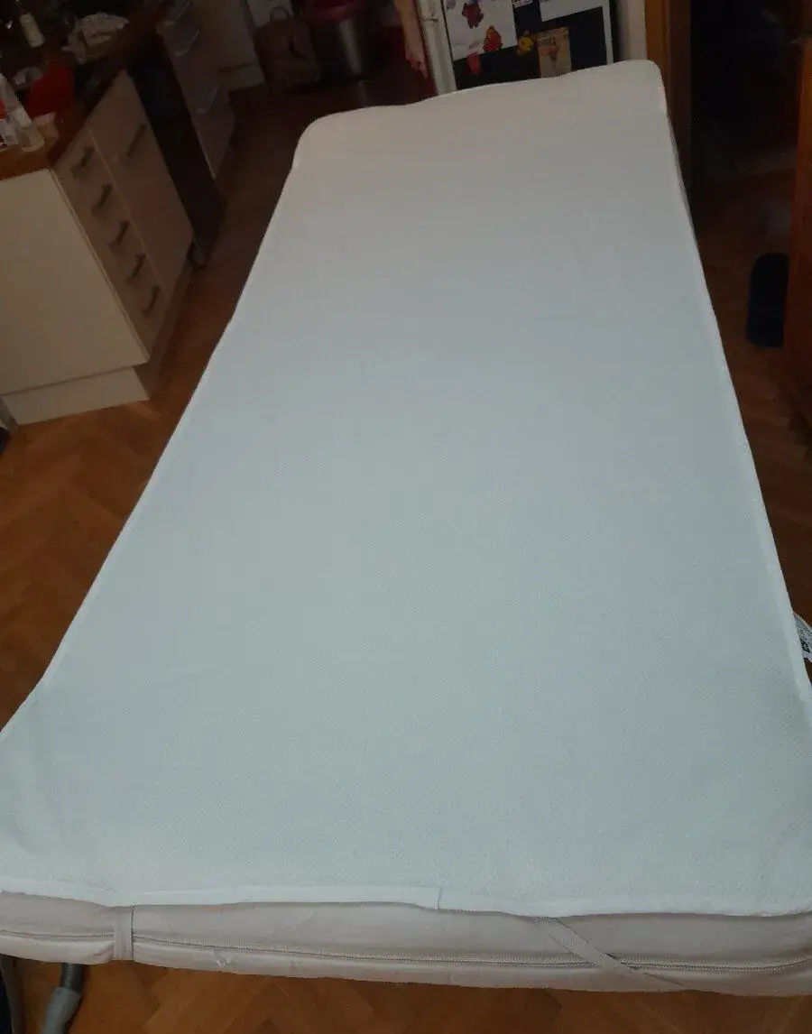 Matrace 160x70x14 s chráničem