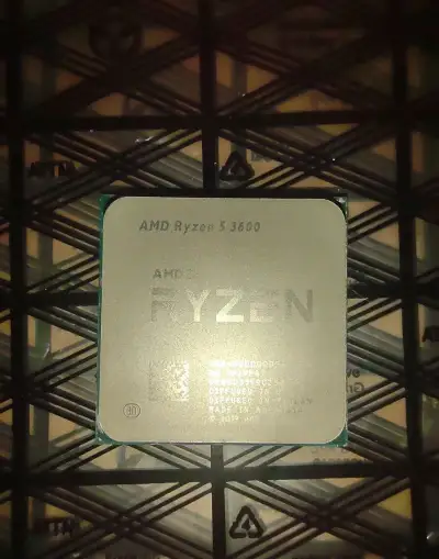 Ryzen 5 3600 + chladic