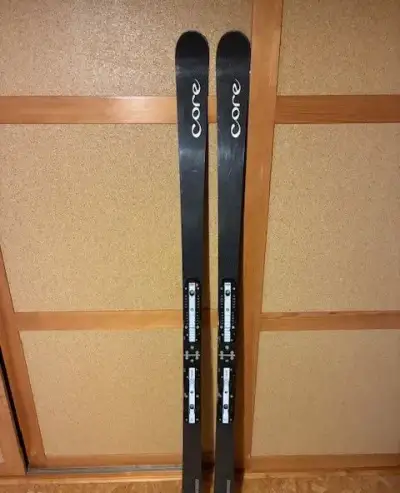 Lyže Core Downforce 184cm/R21 + deska Vist Speedlock Race