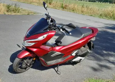Honda pcx 125 3000 km 50000 Kç