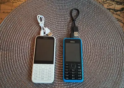 Nokia 230 Dual Sim + Nokia 301