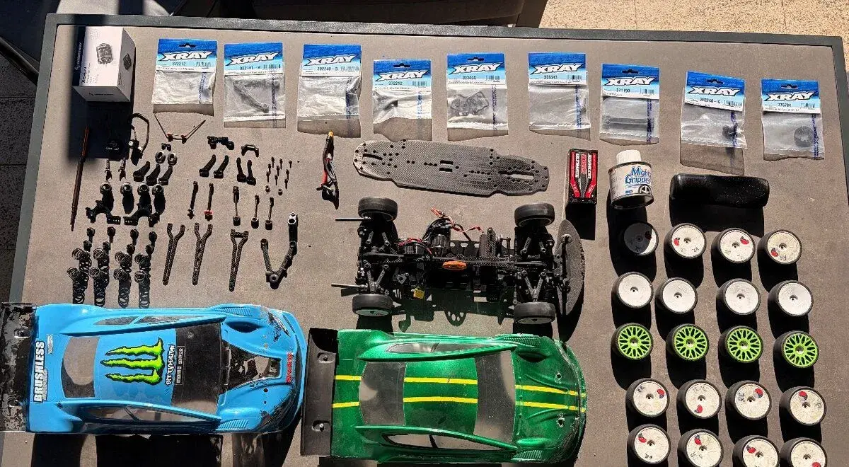 RC model XRAY X4 2022