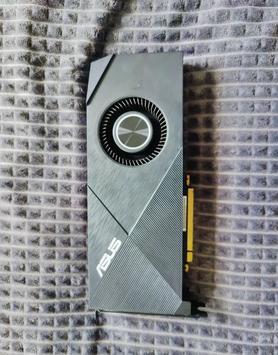 ASUS GeForce RTX™ 2080 8GB