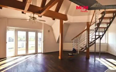 Pronájem bytu 3+1, 162 m², Praha, ul. V Novém Hloubětíně