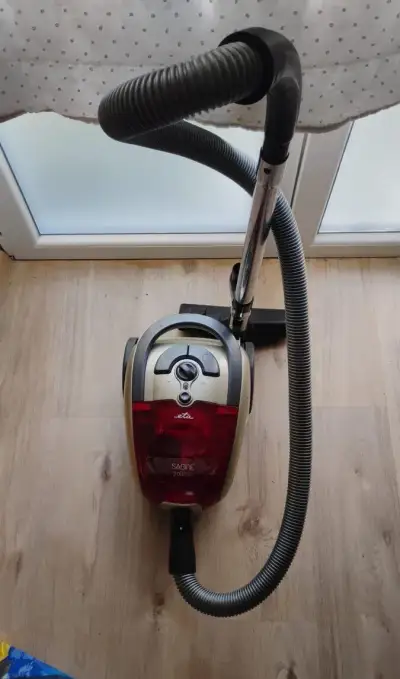 Funkční vysavač