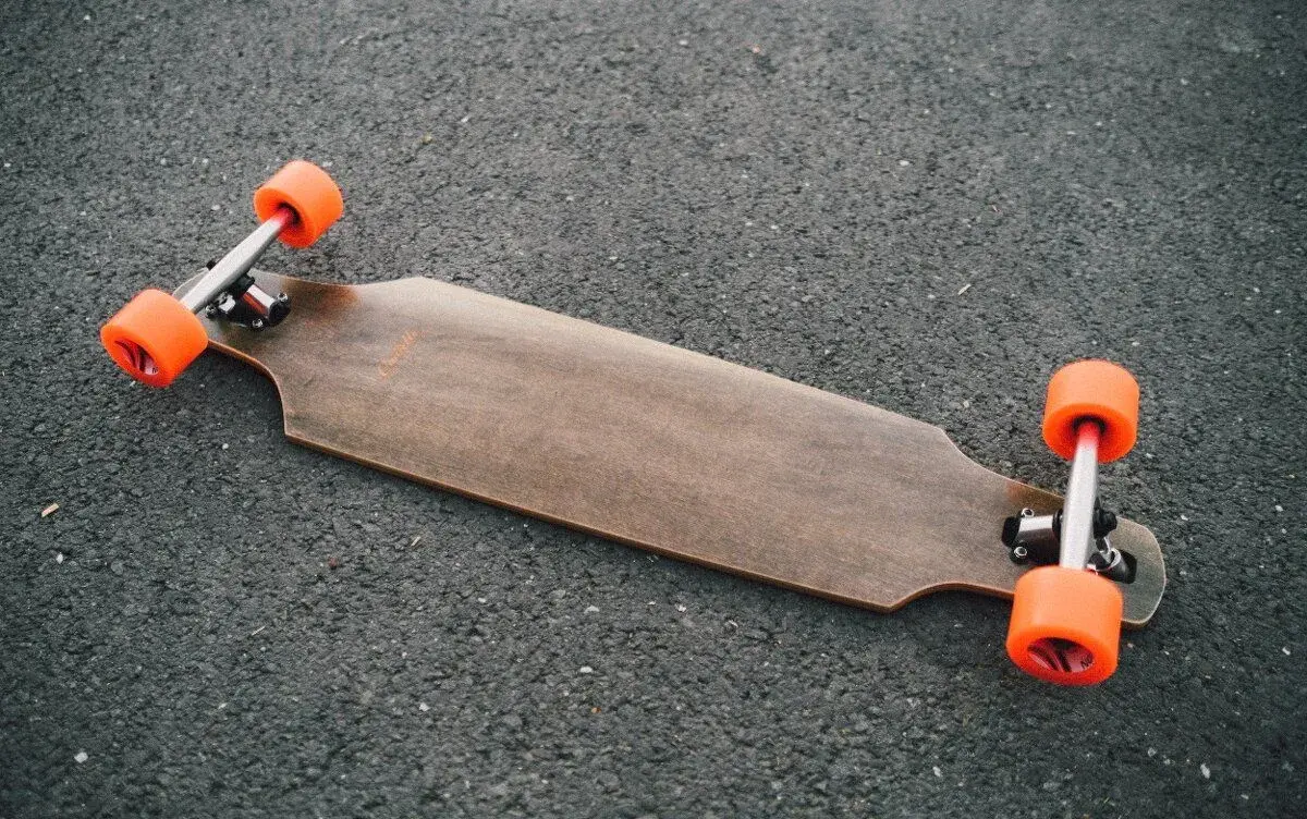 Longboard Cadielle DT cutout