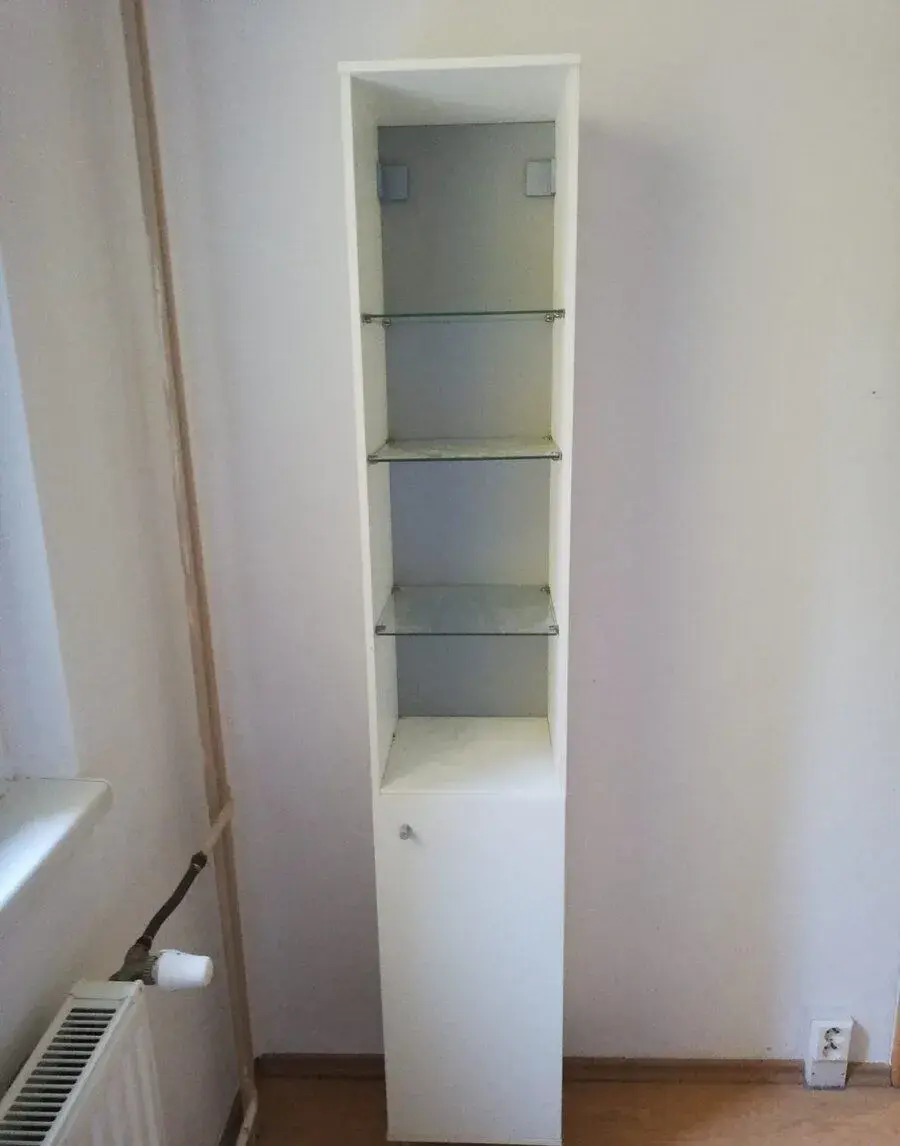 Skříňka do koupelny i jinam