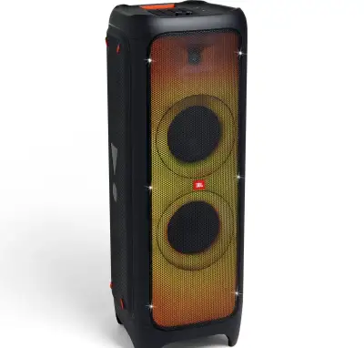 Jbl partybox 1000 Minimálně používaný super stav