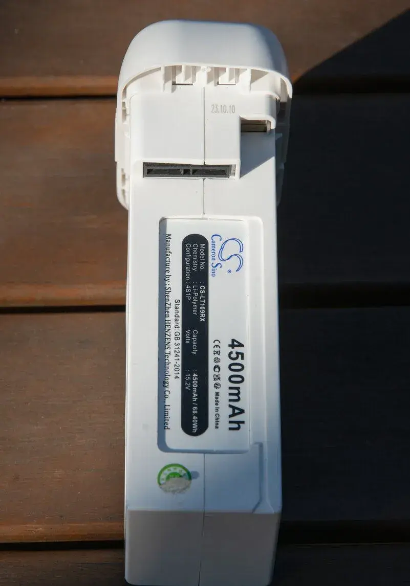 Baterie DJI Phantom 3 – 4500 mAh, pouze 21 cyklů, Cameron Si