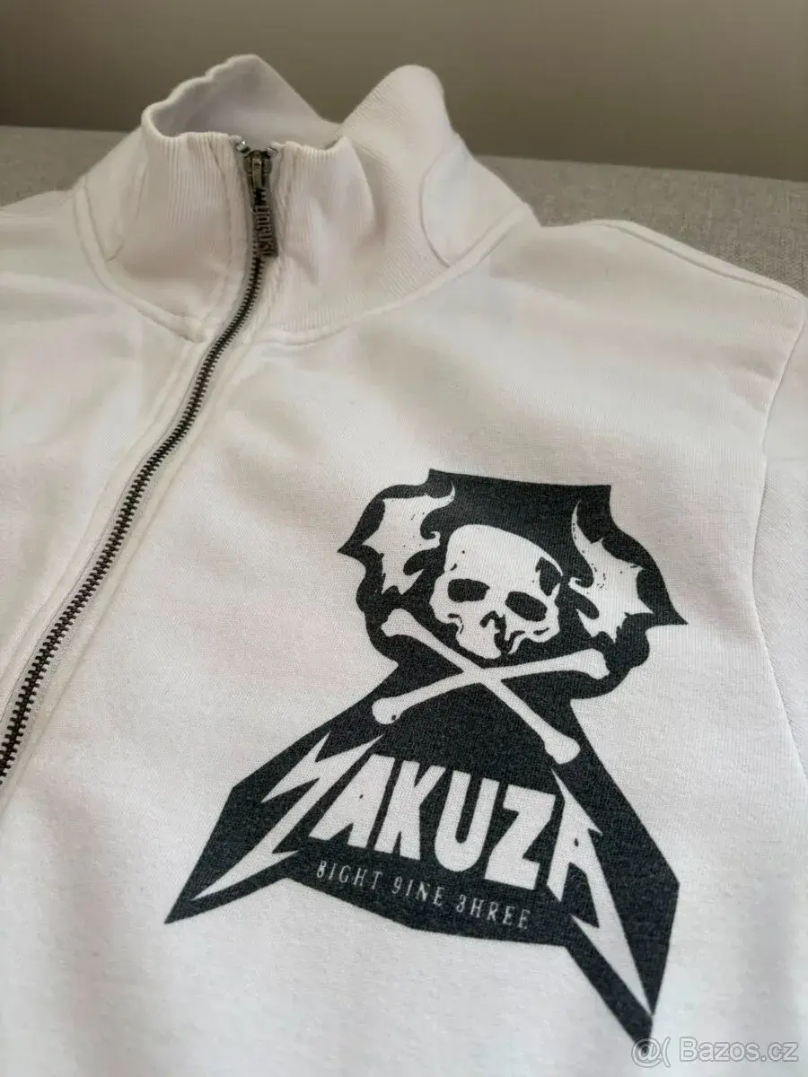 Mikina Yakuza