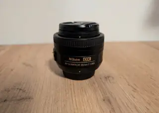 Nikkor 35 mm f/1.8G AF-S DX pro Nikon