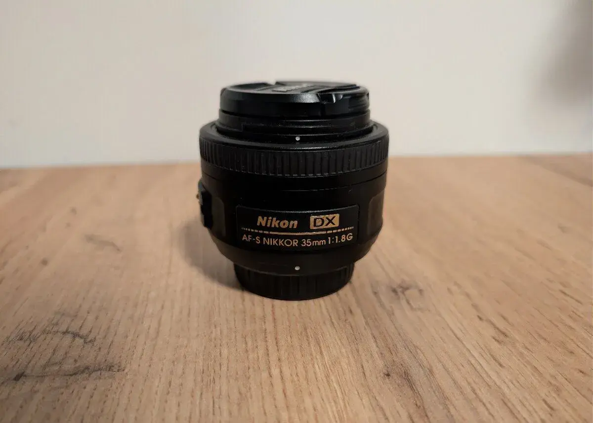 Nikkor 35 mm f/1.8G AF-S DX pro Nikon