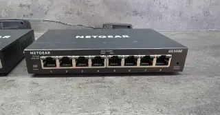 Netgear GS308E – 8portový gigabitový switch, VLAN