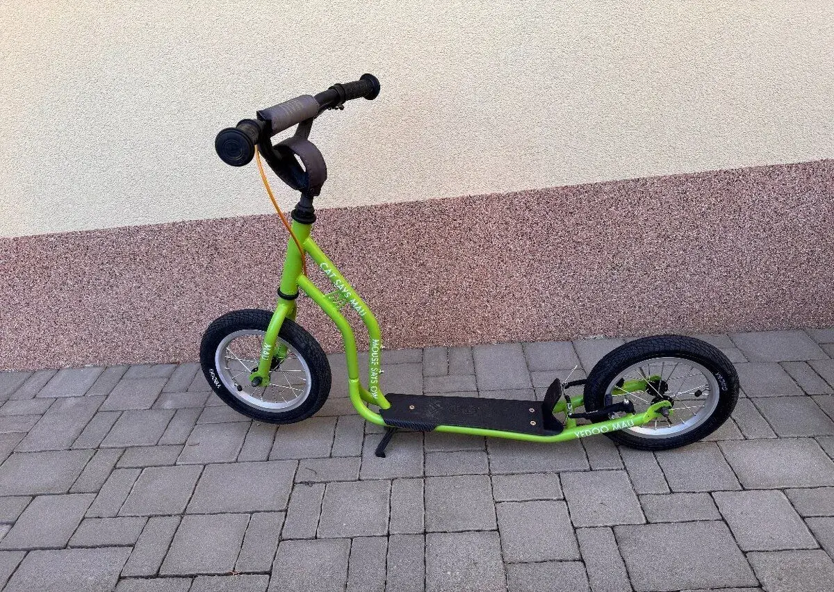 Kvalitní koloběžka YEDOO vel.