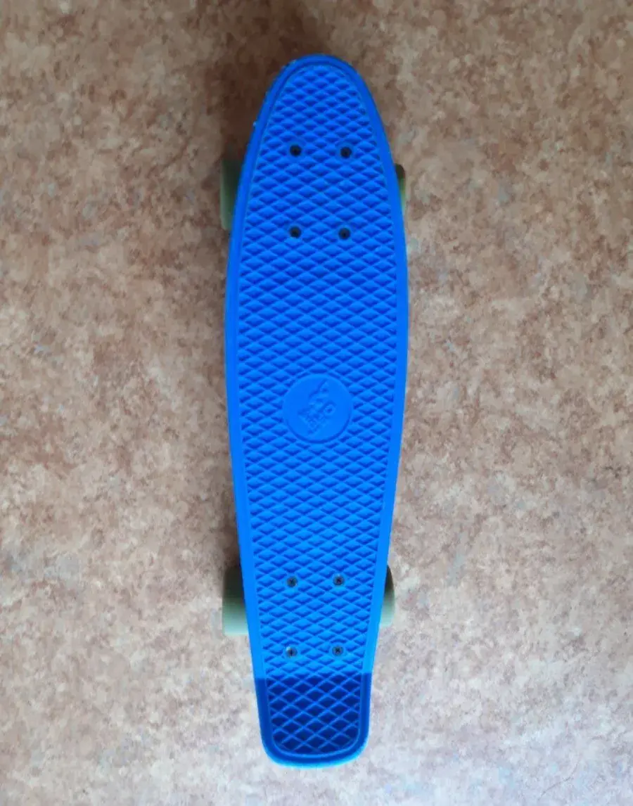 Modrý pennyboard Spokey 57 cm