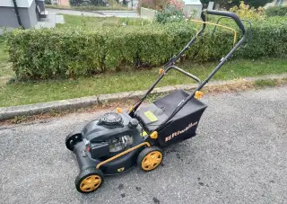 Sekačka Riwall 40cm, pojezd