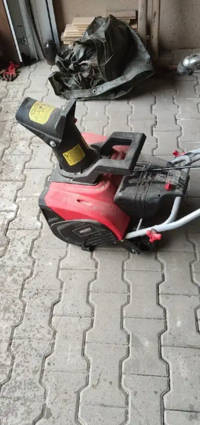 Sněhová fréza aku
